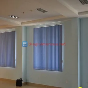 Màn sáo đứng cản nắng văn phòng